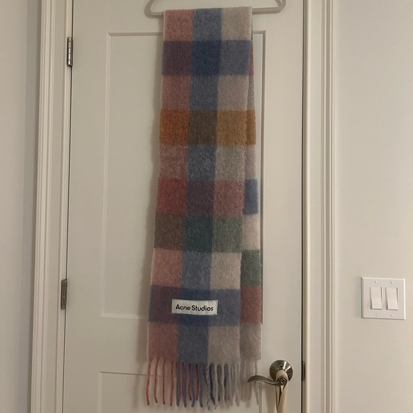 Acne Studios Mohair Checked scarf - Picture 3 of 3